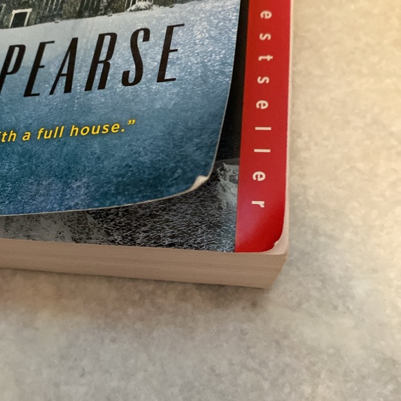 ❄️The Sanatorium - Paperback - Picture 3 of 6